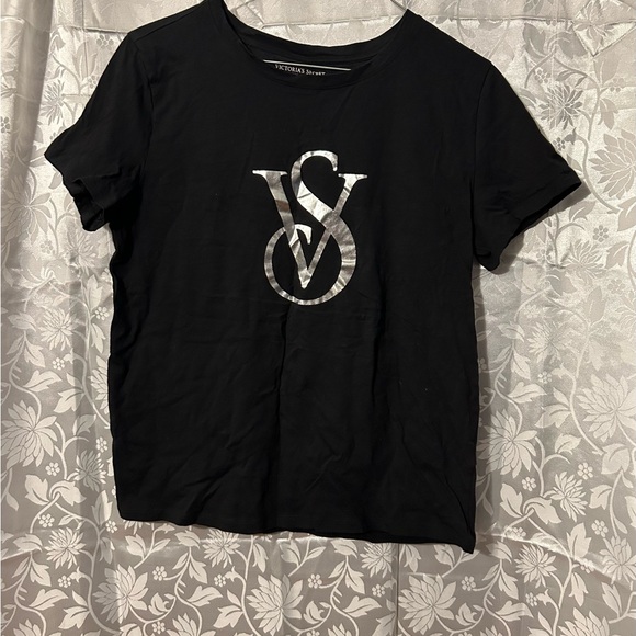 Victoria’s Secret Black Silver Logo Short Sleeve Tee Shirt Size S. - Picture 1 of 5